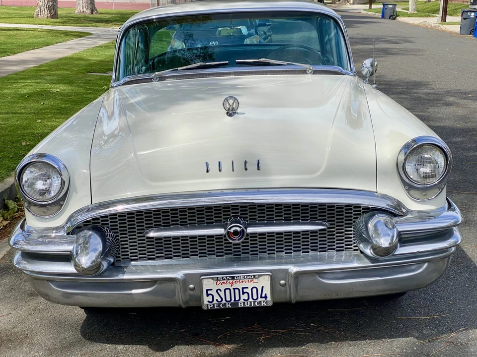 1955 Buick Super - Image 26 of 31