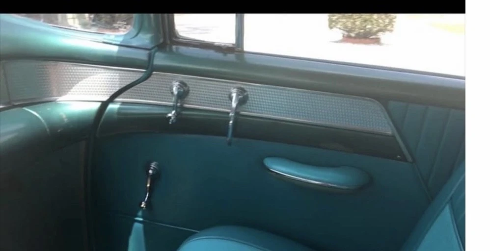 1955 Buick Super - Image 13 of 21