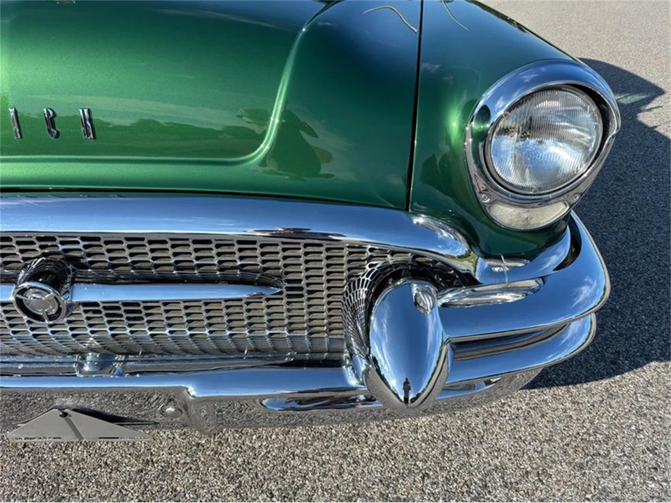1955 Buick Super - Image 15 of 31
