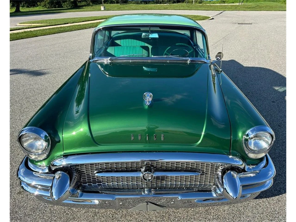 1955 Buick Super - Image 12 of 31