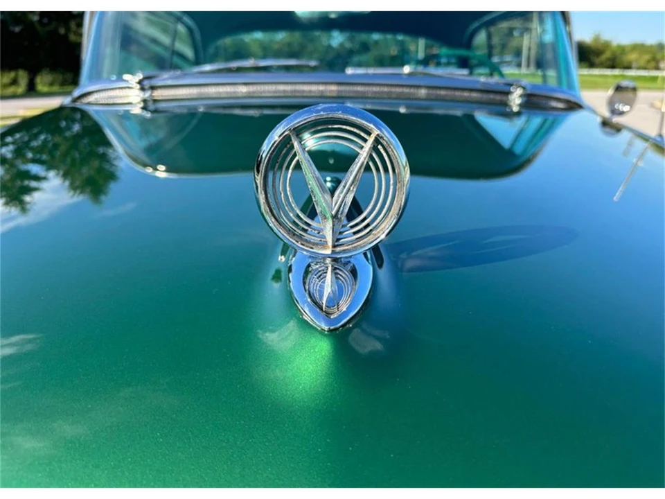 1955 Buick Super - Image 19 of 31