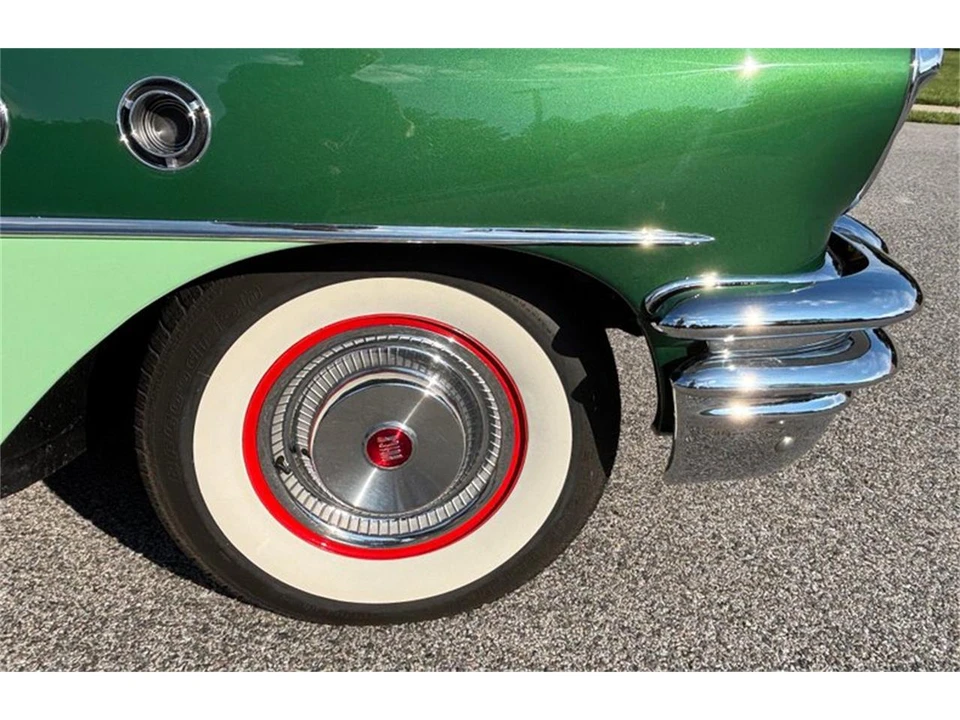 1955 Buick Super - Image 26 of 31