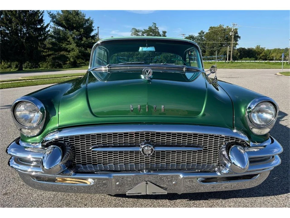 1955 Buick Super - Image 14 of 31