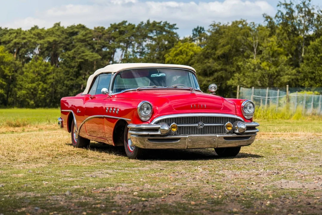 1955 Buick Super - Image 11 of 31