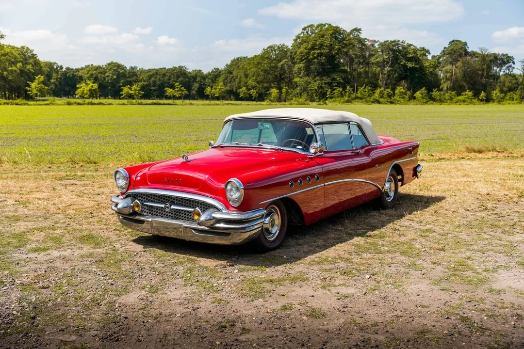 1955 Buick Super - Image 12 of 31
