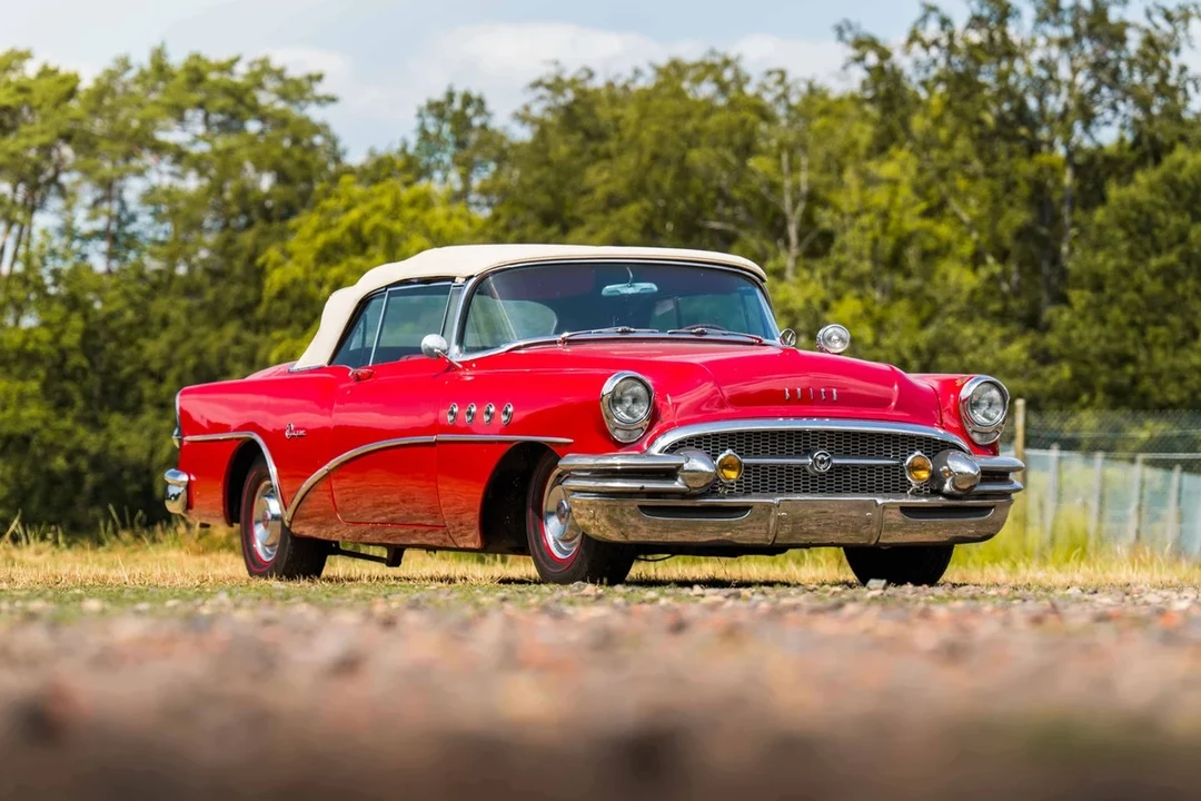 1955 Buick Super - Image 17 of 31