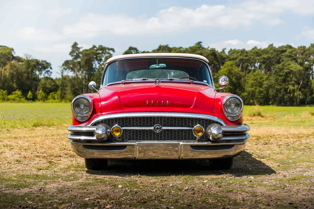1955 Buick Super - Image 19 of 31