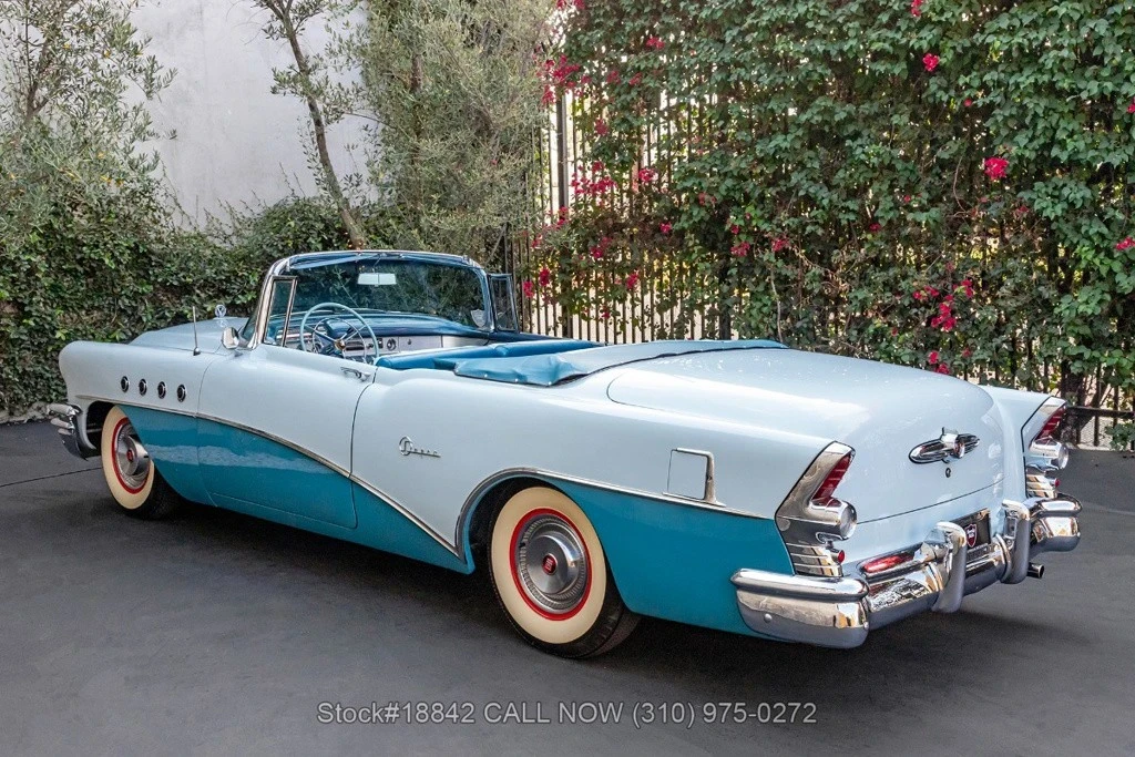 1955 Buick Super - Image 8 of 12