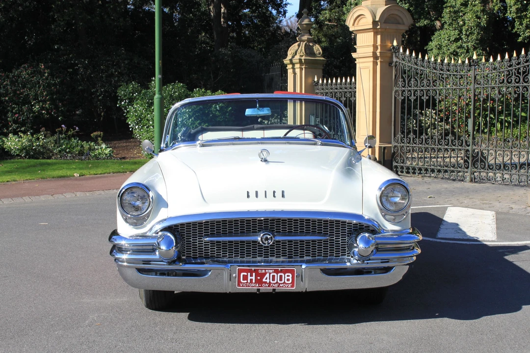 1955 Buick Super - Image 9 of 9