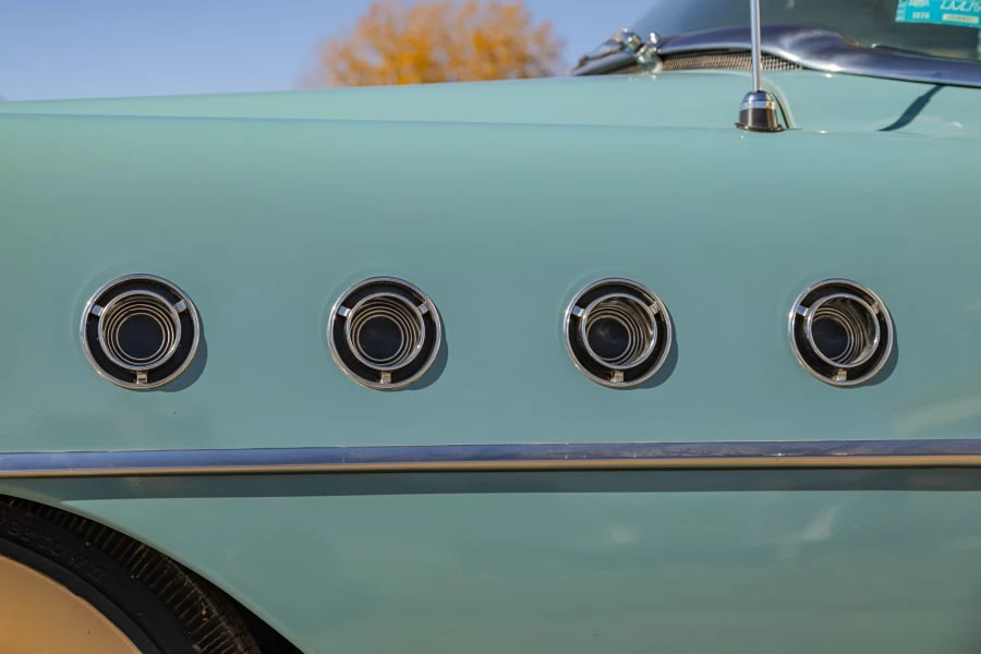 1955 Buick Super - Image 12 of 31