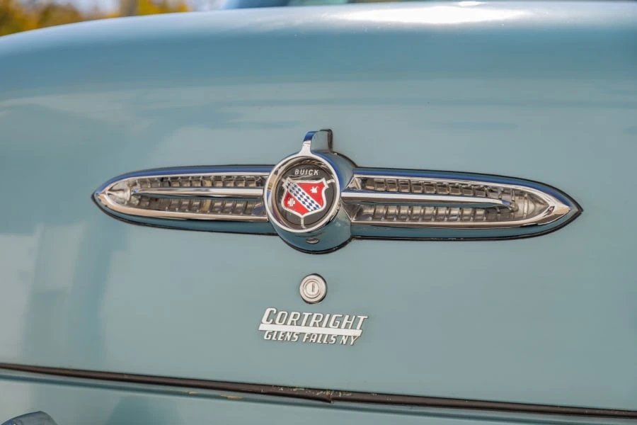 1955 Buick Super - Image 8 of 31