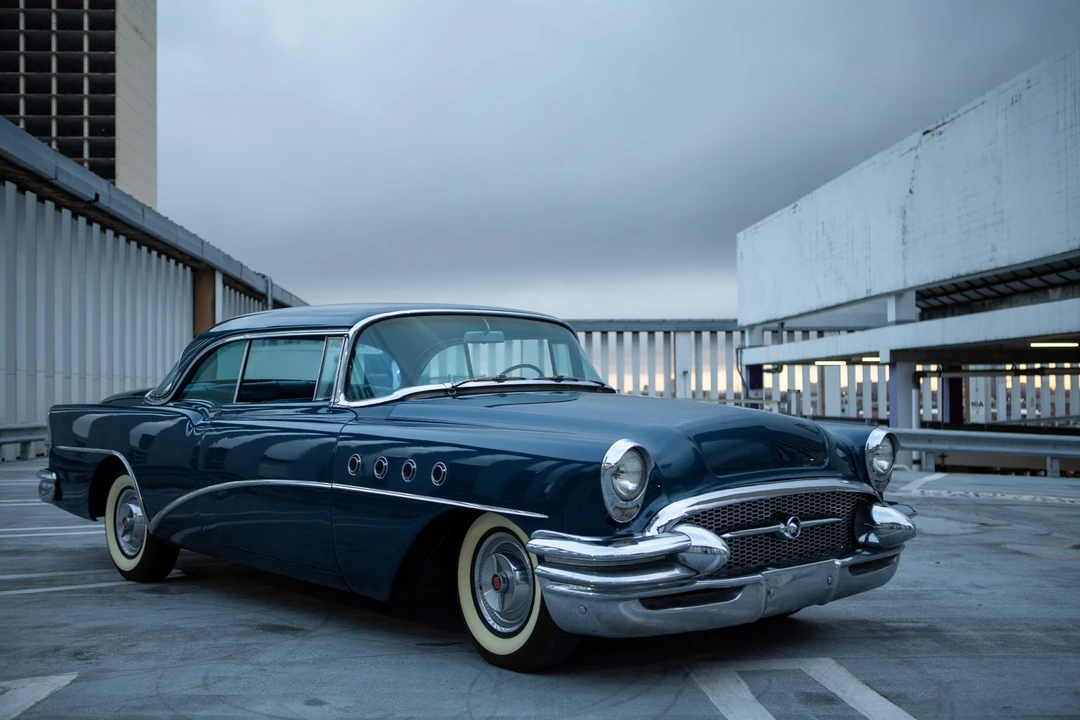 1955 Buick Super - Image 19 of 31