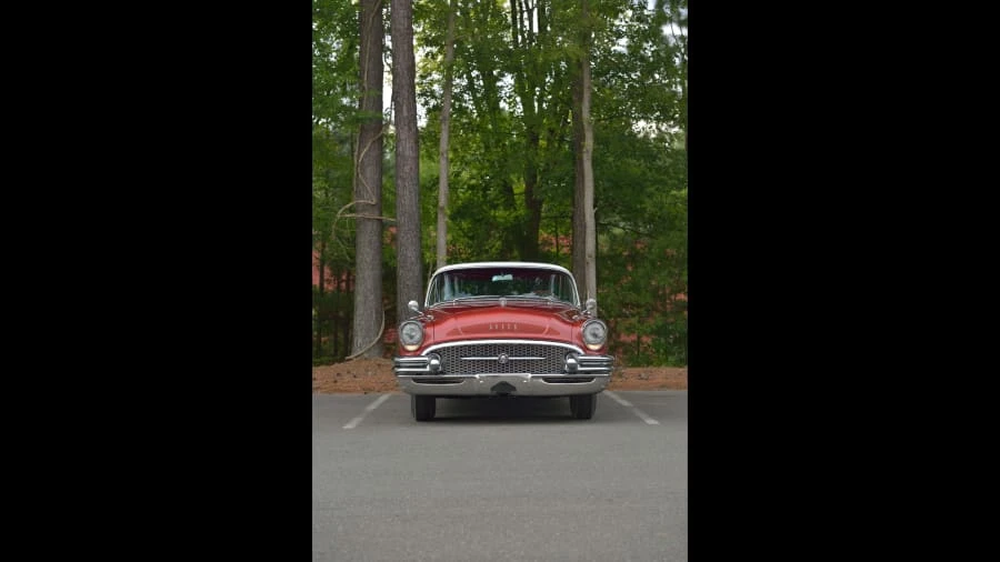 1955 Buick Super - Image 22 of 31
