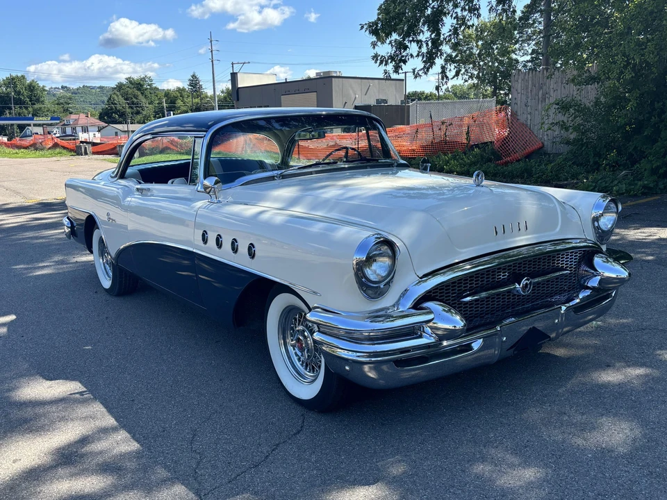 1955 Buick Super - Image 20 of 31