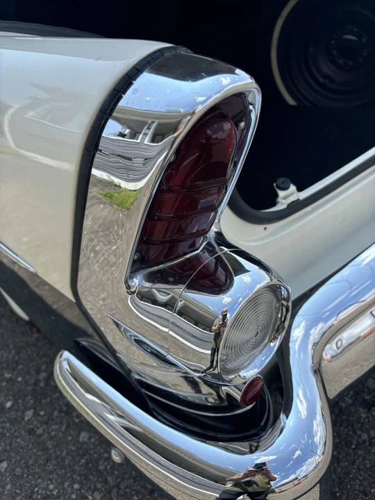 1955 Buick Super - Image 29 of 31