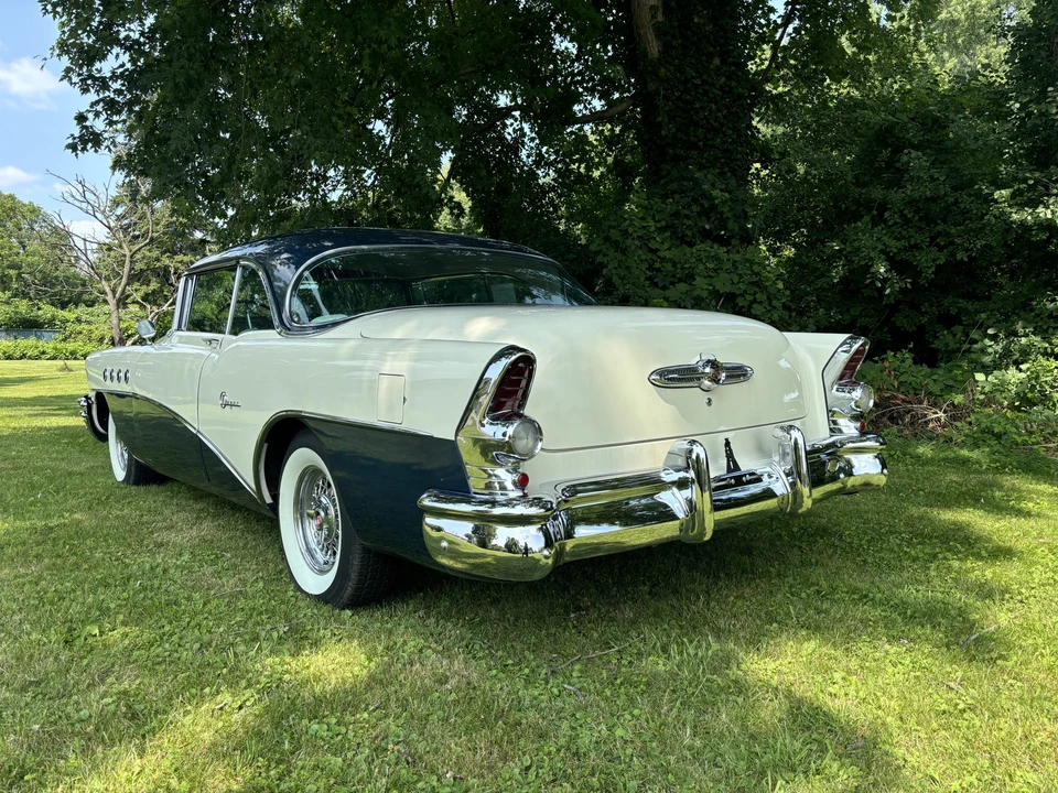 1955 Buick Super - Image 14 of 31