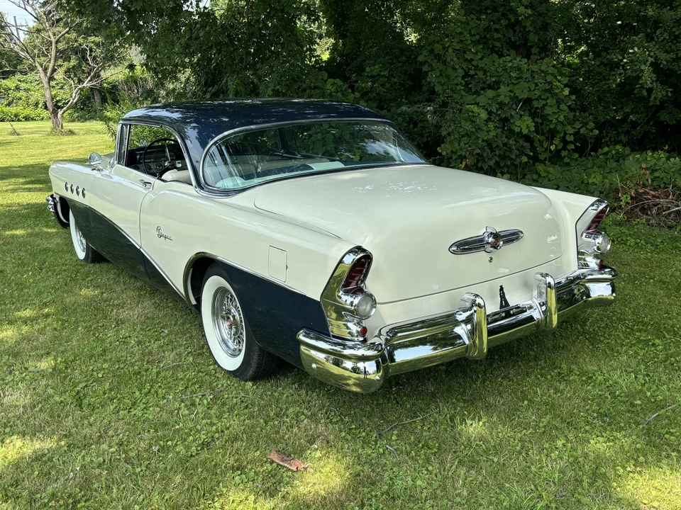 1955 Buick Super - Image 15 of 31