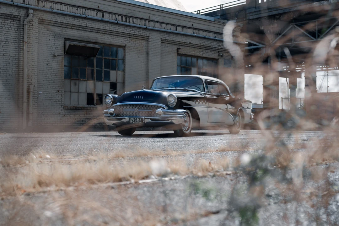 1955 Buick Super - Image 28 of 31