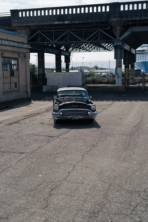 1955 Buick Super - Image 25 of 31