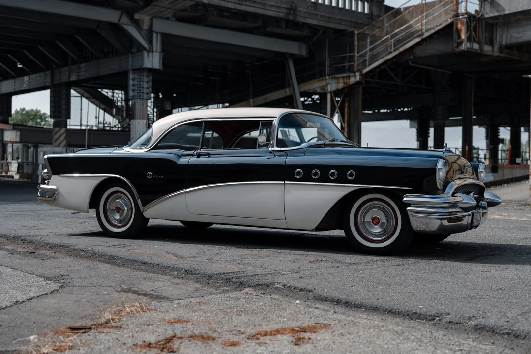 1955 Buick Super - Image 20 of 31