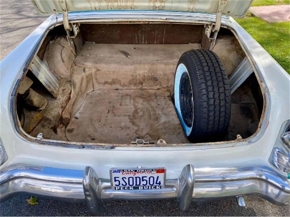 1955 Buick Super - Image 18 of 25
