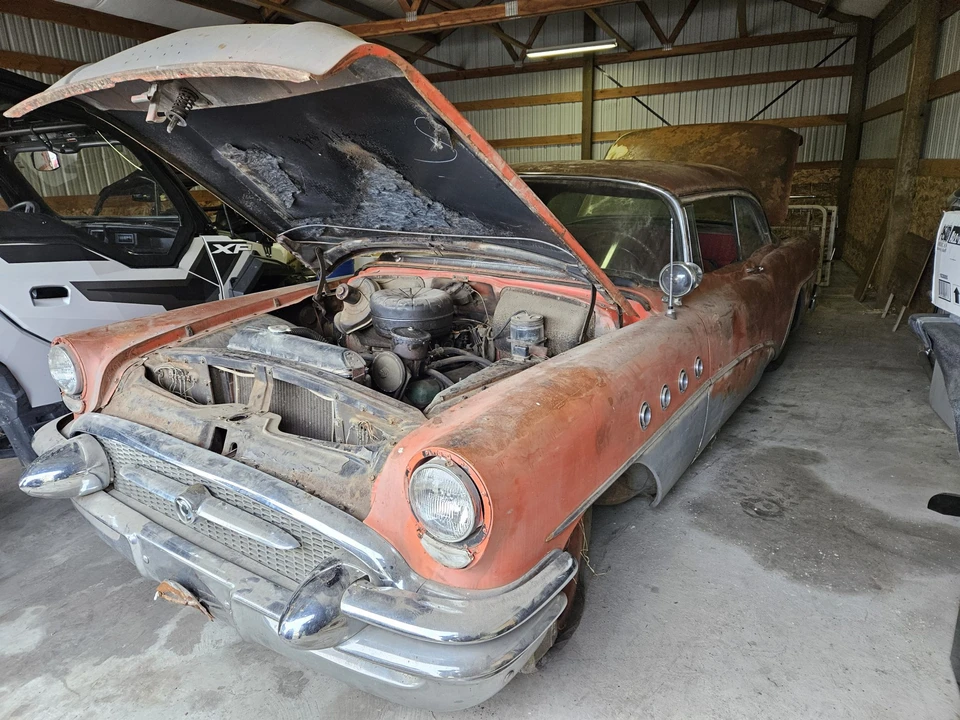 1955 Buick Super - Image 20 of 31