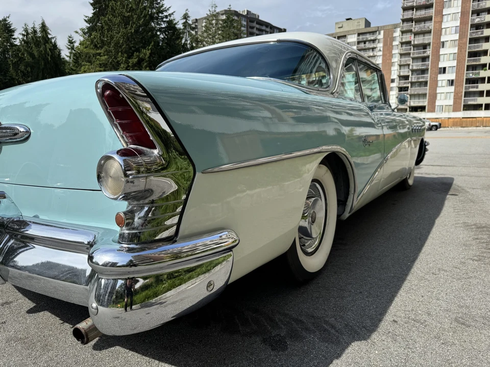 1955 Buick Super - Image 23 of 31