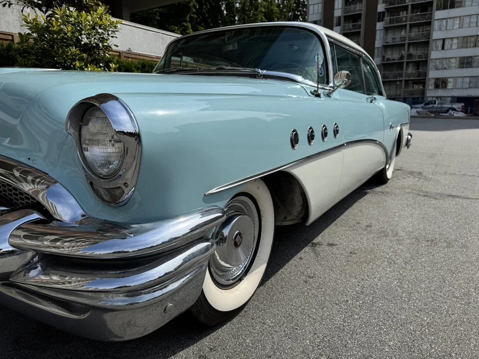 1955 Buick Super - Image 15 of 31