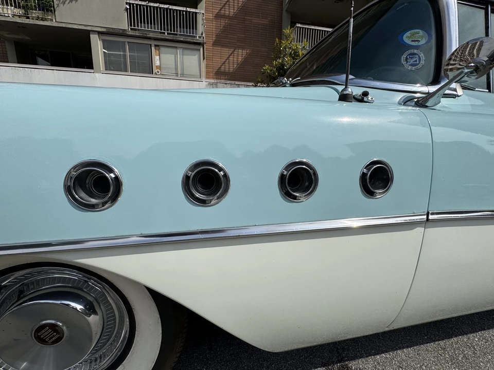 1955 Buick Super - Image 17 of 31