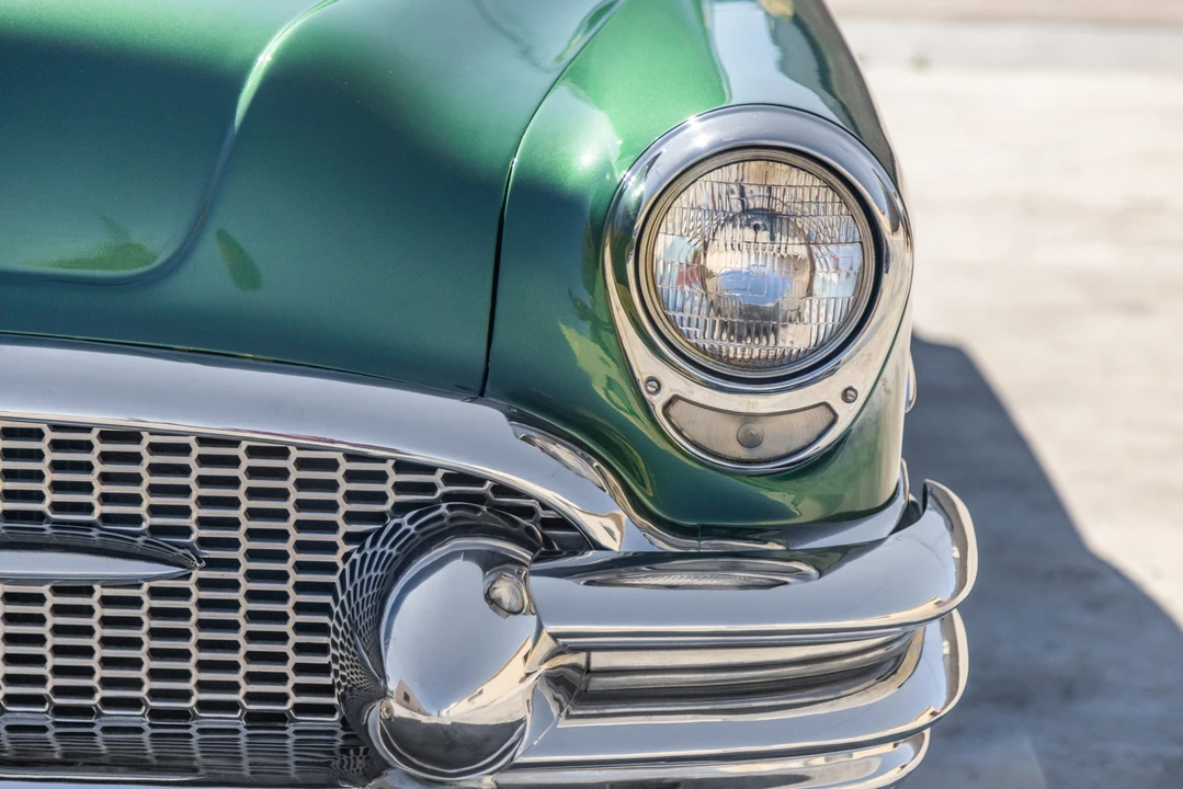 1955 Buick Super - Image 23 of 31