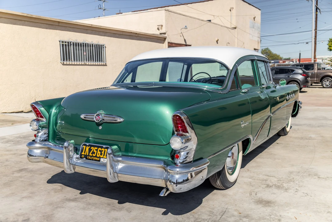 1955 Buick Super - Image 9 of 31