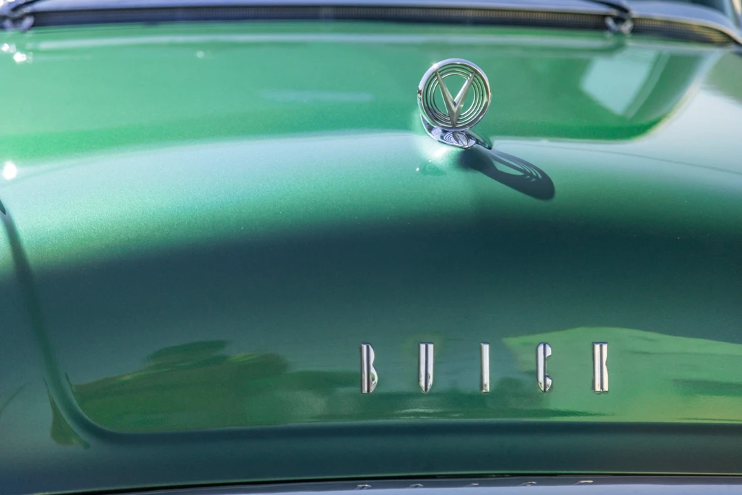 1955 Buick Super - Image 22 of 31