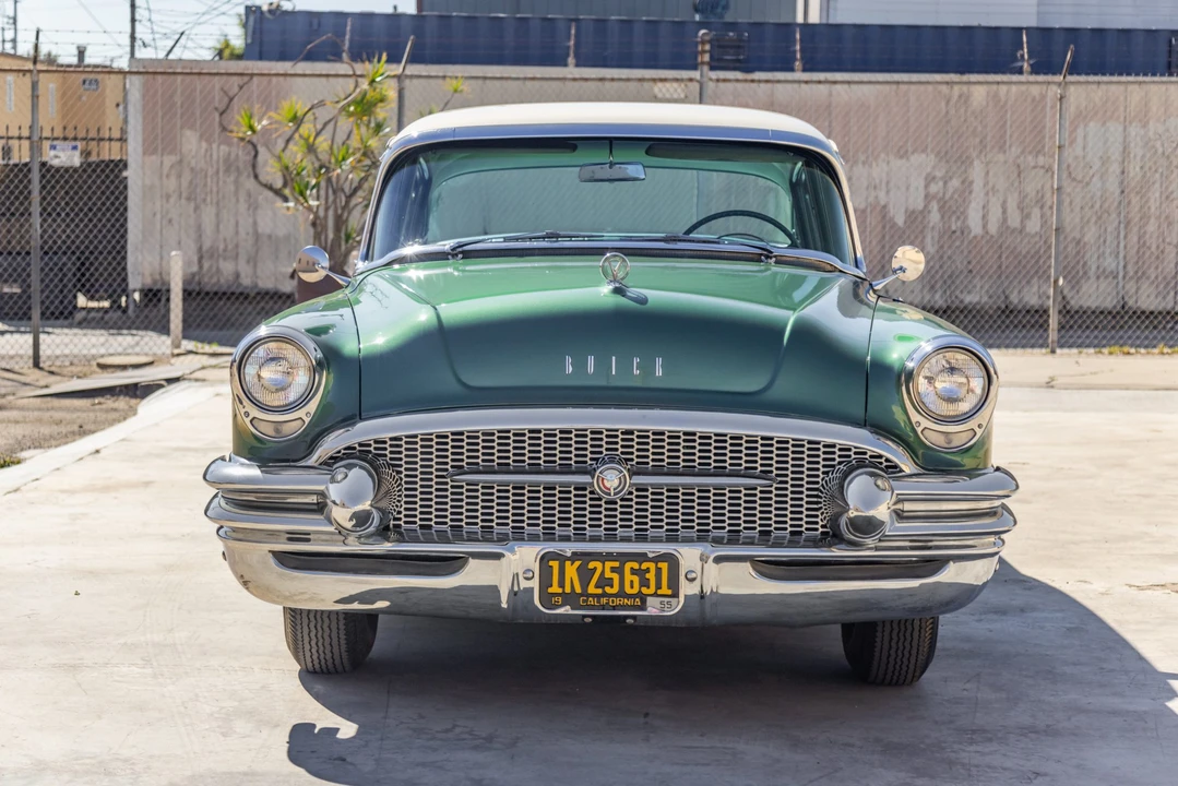 1955 Buick Super - Image 17 of 31