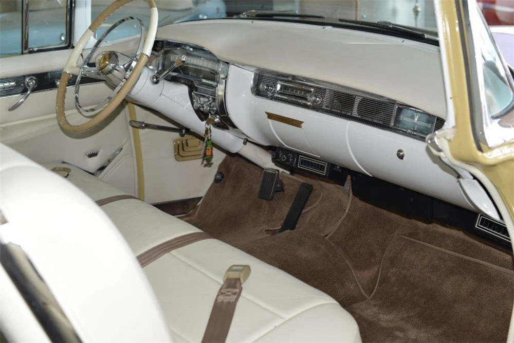 1955 Cadillac Series 62 3rd Gen - Image 4 of 4