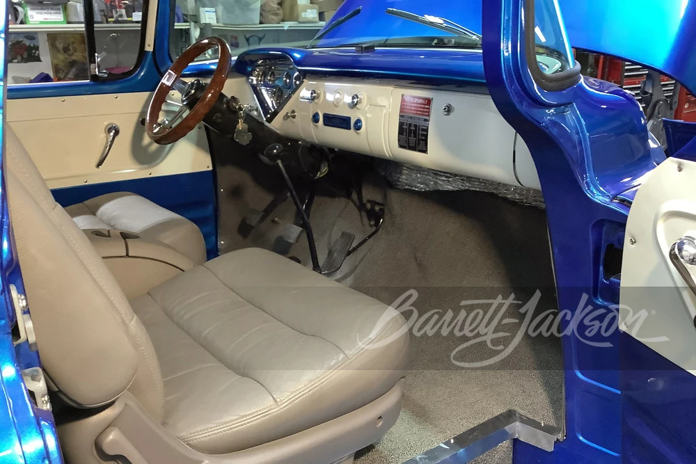 1955 Chevrolet Task Force - Image 9 of 15