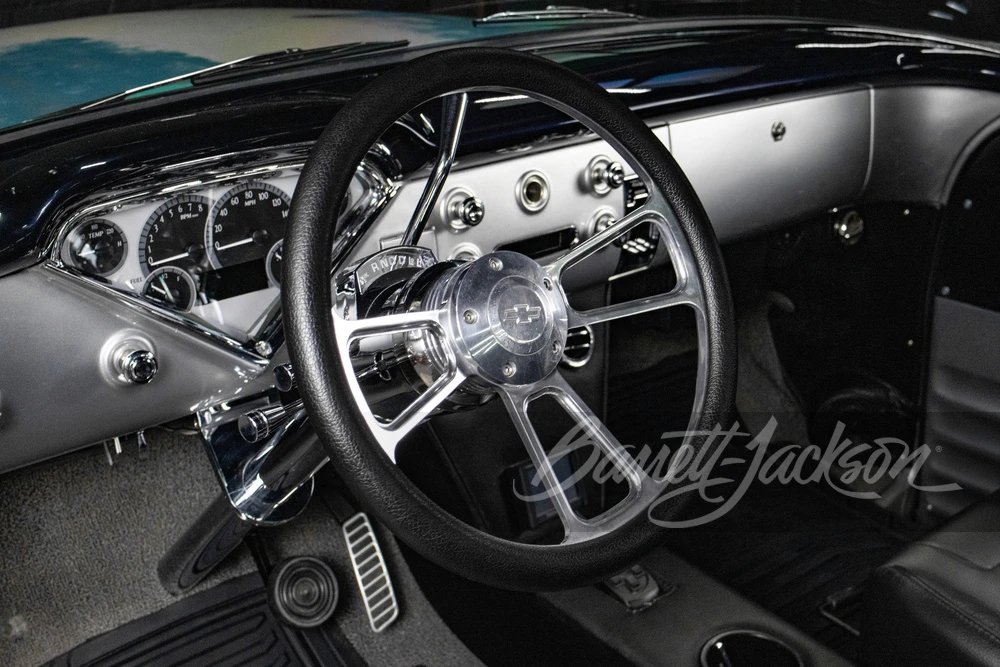 1955 Chevrolet Task Force - Image 19 of 31