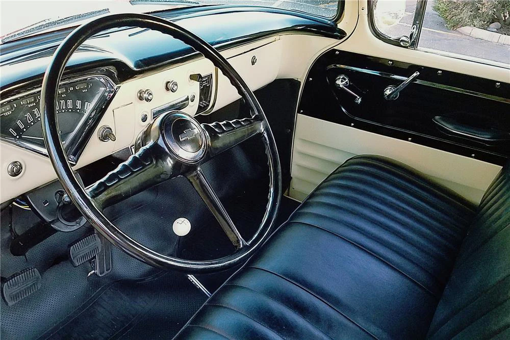 1955 Chevrolet Task Force - Image 4 of 5