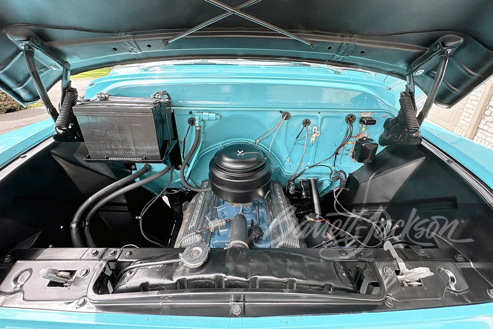 1955 Chevrolet Task Force - Image 10 of 31