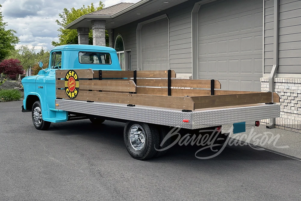 1955 Chevrolet Task Force - Image 28 of 31