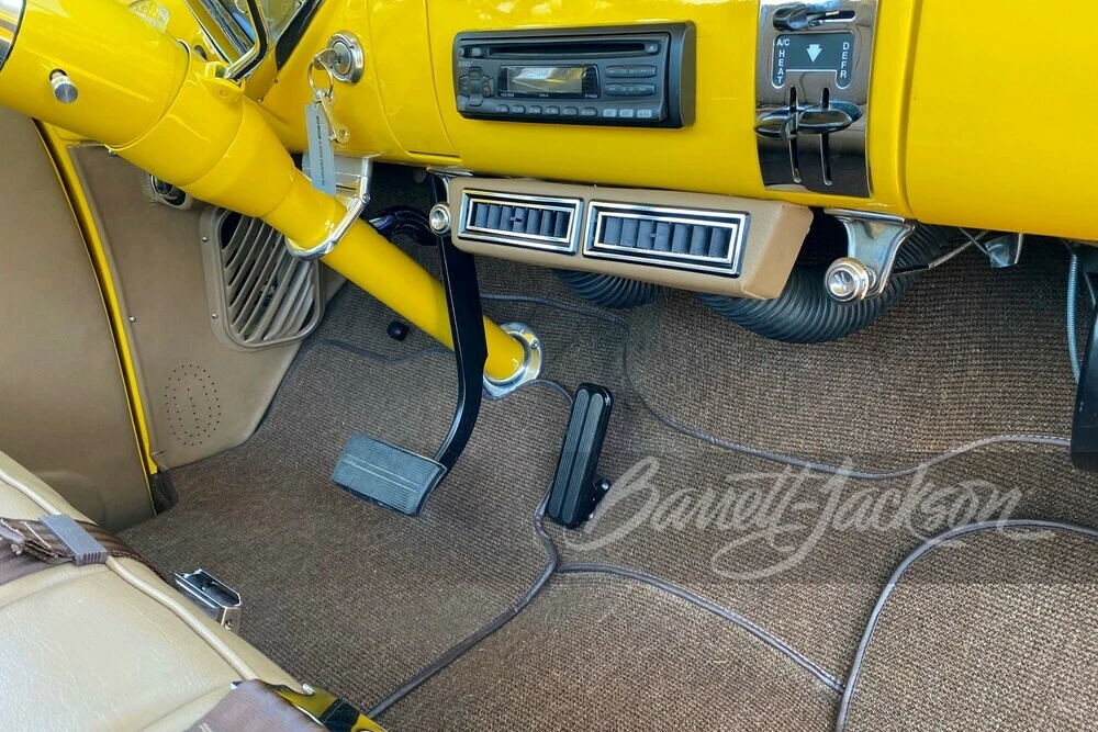 1955 Chevrolet Task Force - Image 23 of 26
