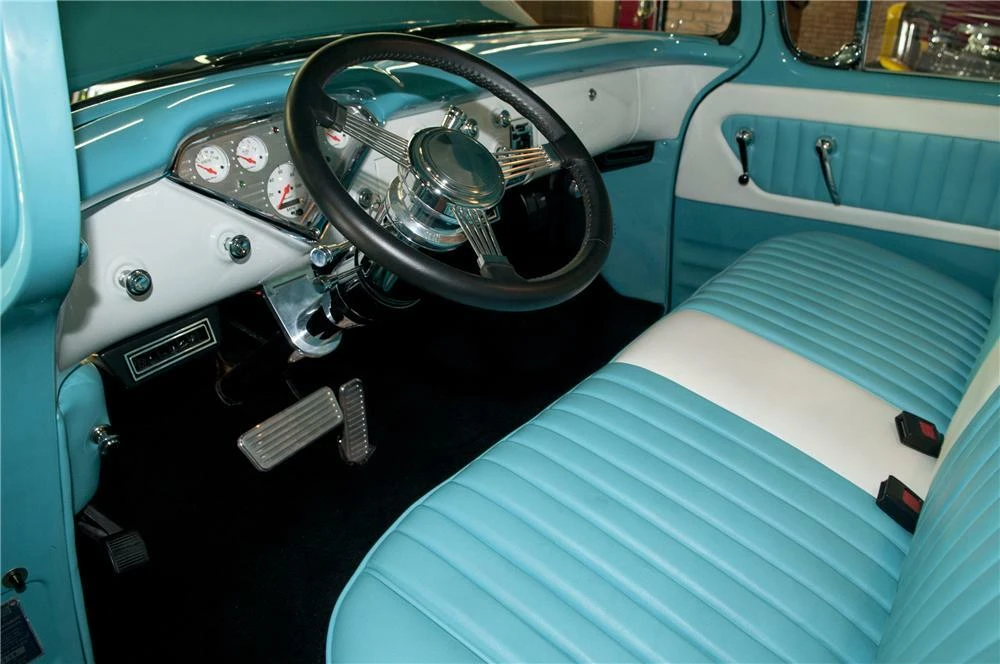 1955 Chevrolet Task Force - Image 3 of 4