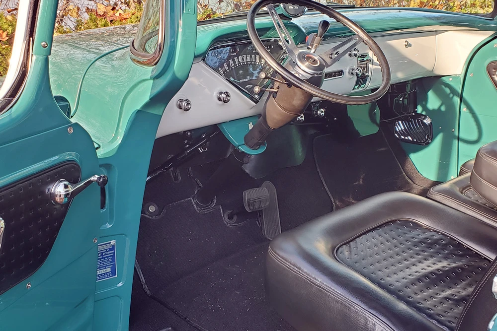 1955 Chevrolet Task Force - Image 4 of 5