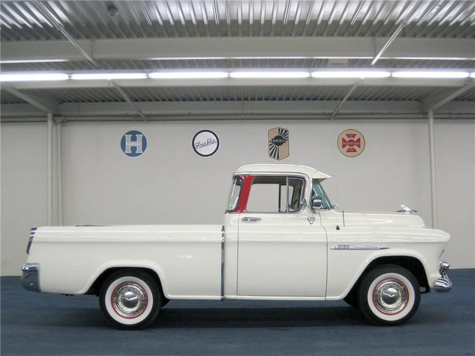 1955 Chevrolet Task Force - Image 5 of 5