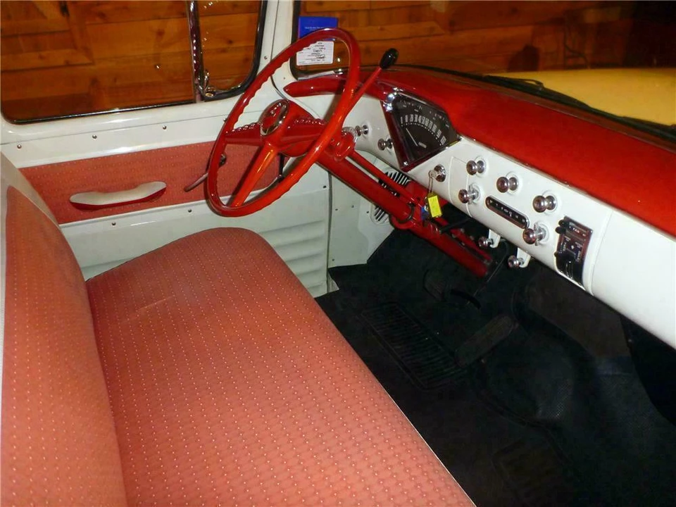 1955 Chevrolet Task Force - Image 4 of 5