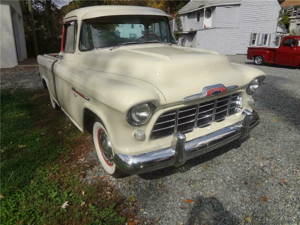 1955 Chevrolet Task Force - Image 2 of 4