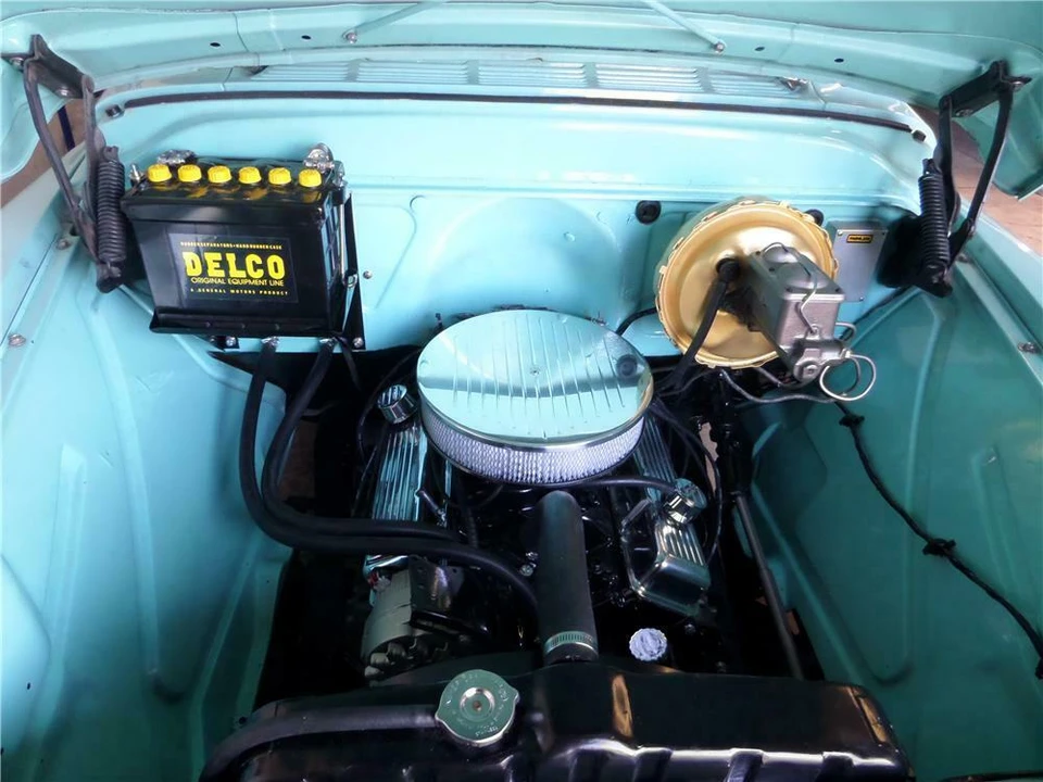 1955 Chevrolet Task Force - Image 2 of 5