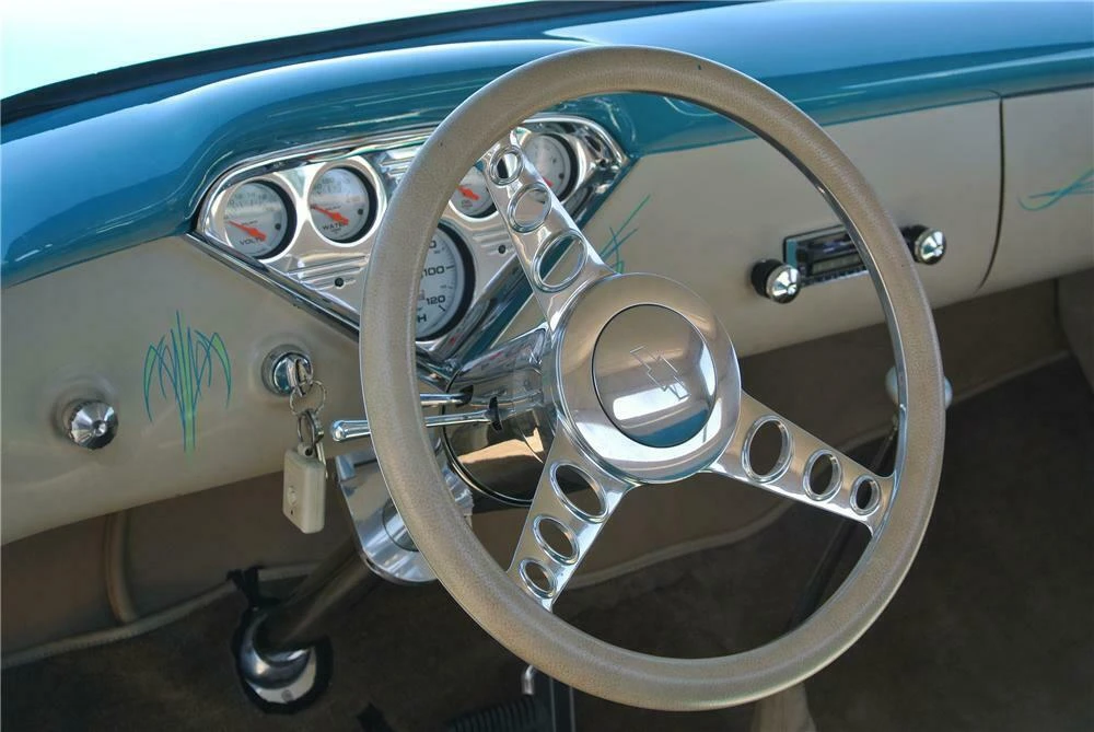 1955 Chevrolet Task Force - Image 4 of 5