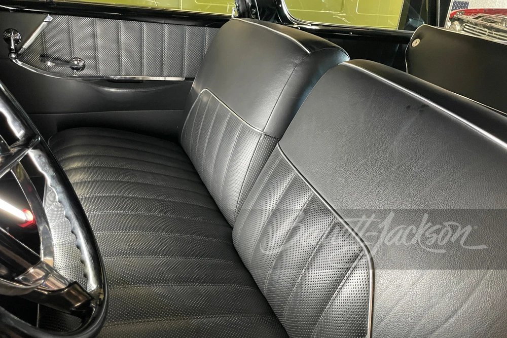1955 Chevrolet Nomad - Image 11 of 23