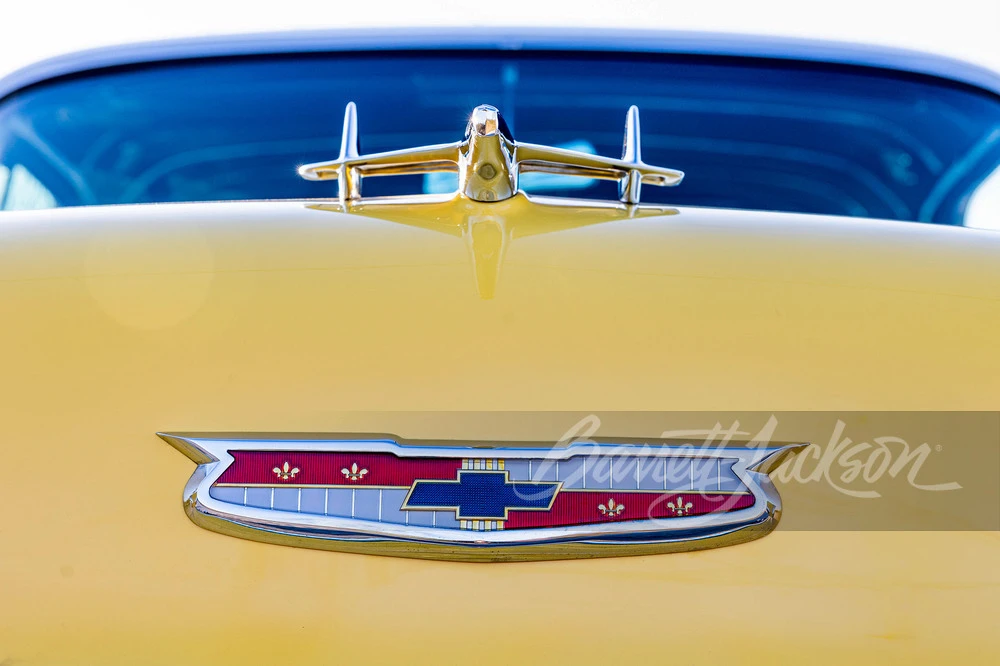 1955 Chevrolet Nomad - Image 15 of 20