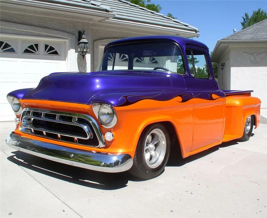 1955 Chevrolet Task Force - Image 2 of 3